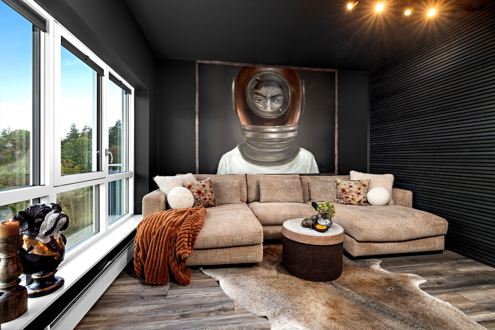 Bygget ble oppført i 2020 og har gjennomgående god standard. Denne leiligheten ble ytterligere oppgradert i 2022/2025 Galleribilde