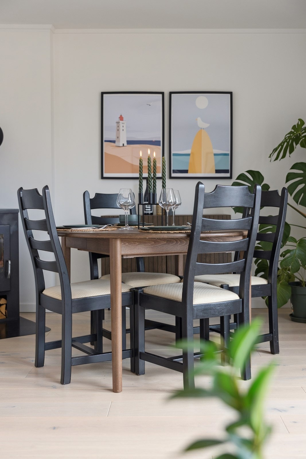 Her er det god plass til en hyggelig spiseplass for familie og venner. Galleribilde