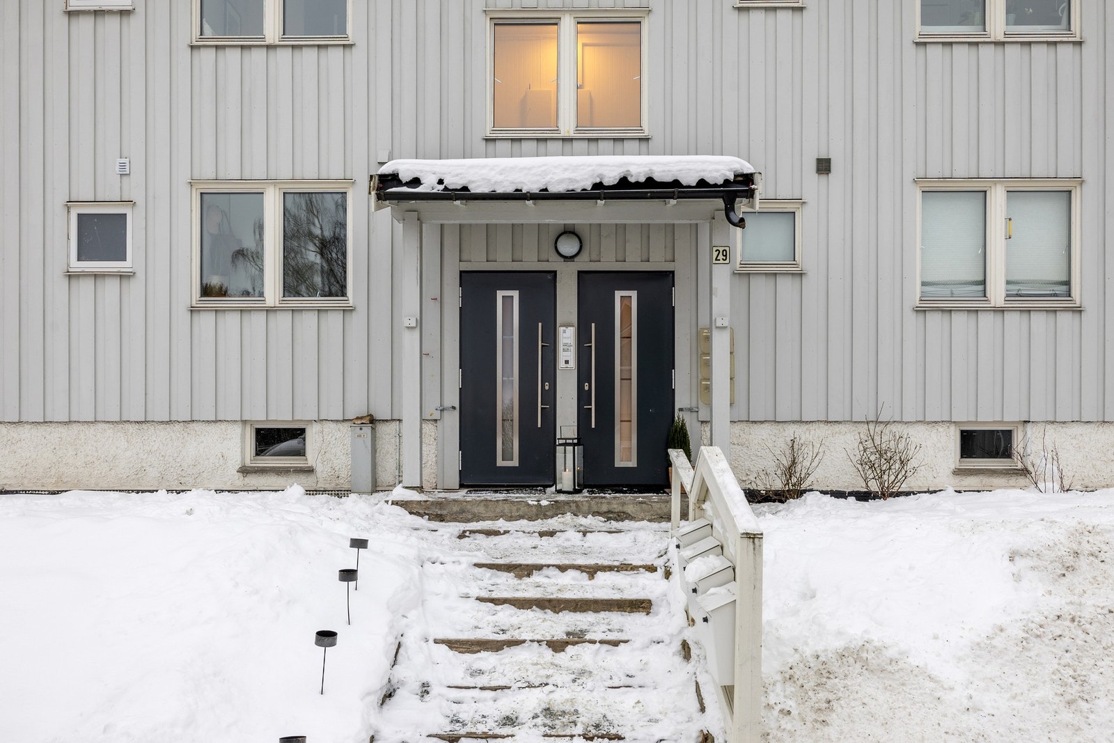 Inngangsparti. Galleribilde