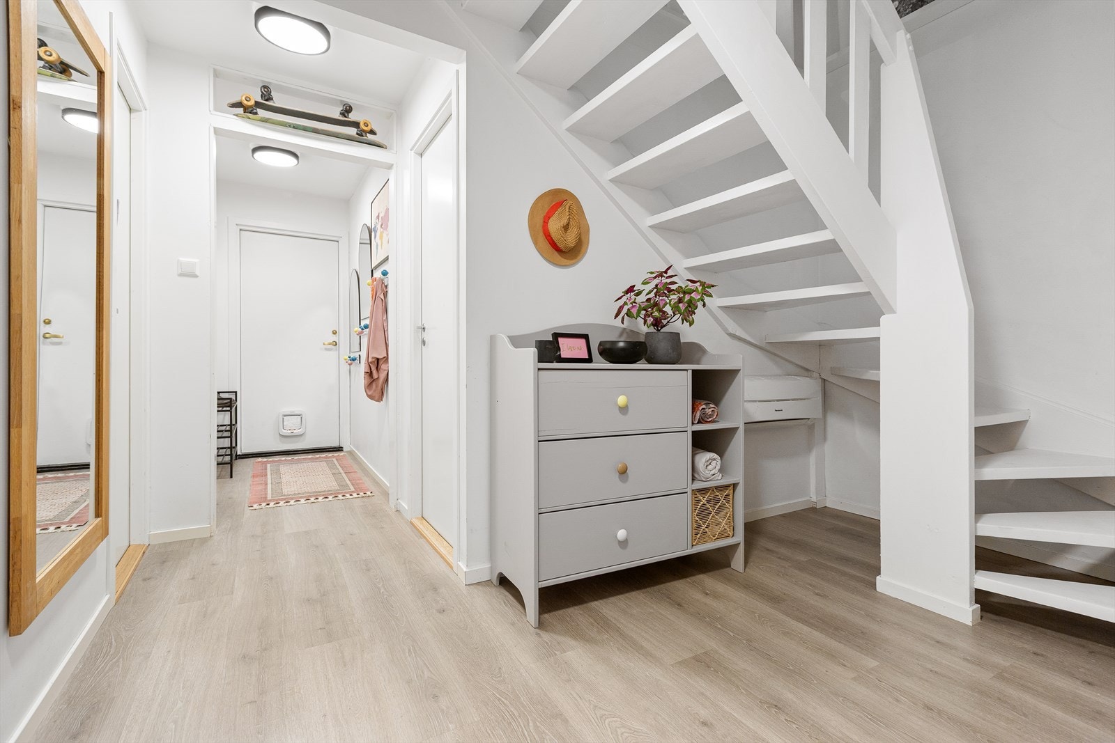 Romslig og åpen gang! Galleribilde