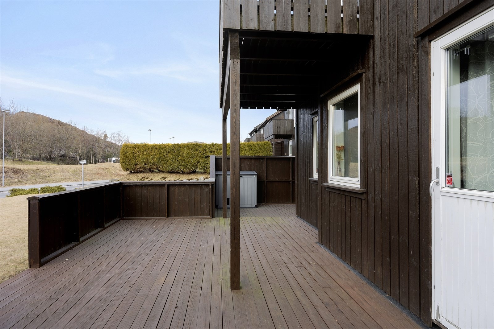 Fin terrasse med utgang fra soverom. Galleribilde