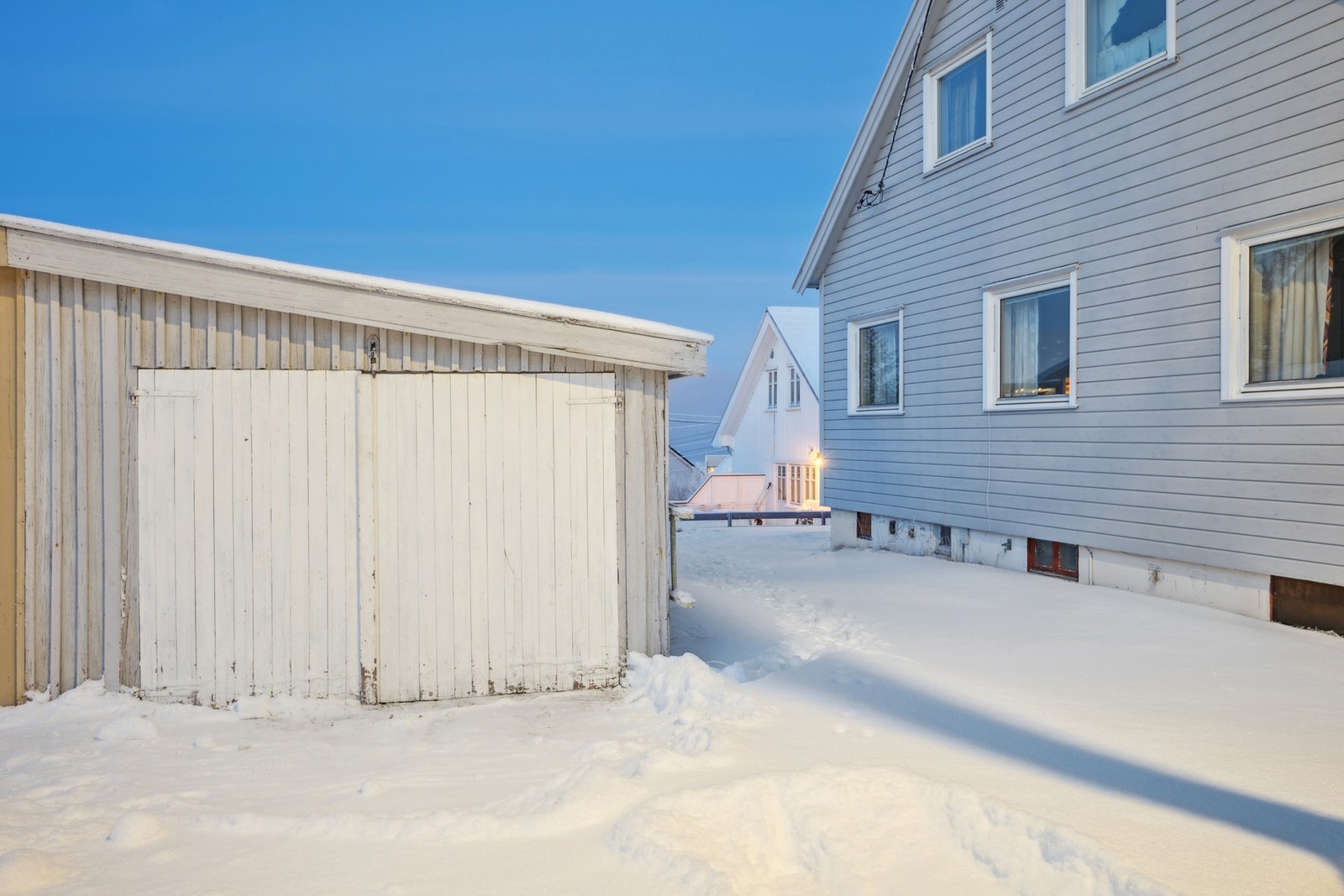 Frittstående garasje Galleribilde
