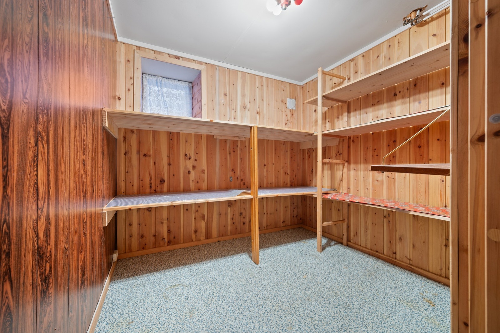 Bod kjeller Galleribilde