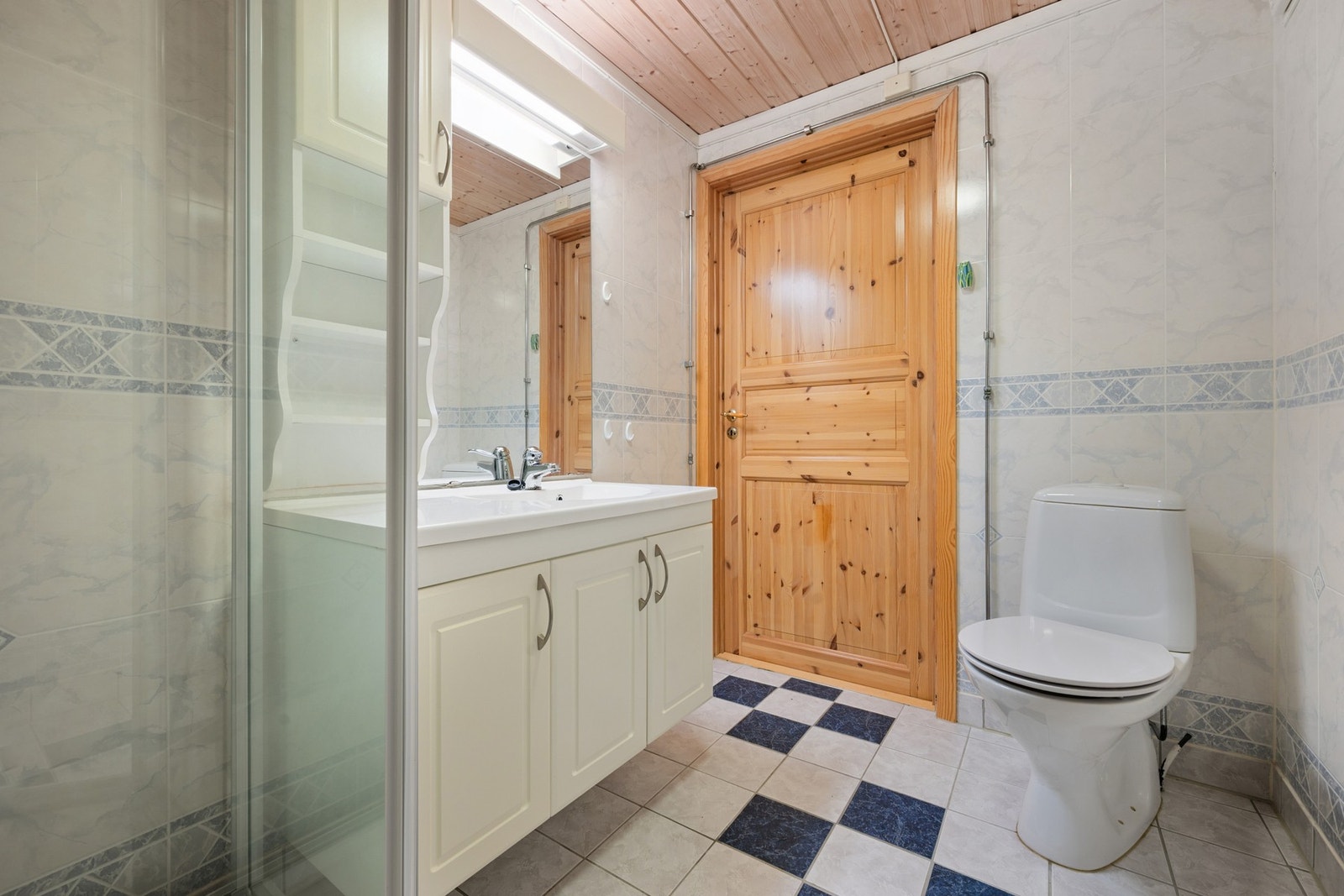 Badet ble oppgradert i ca 2000 Galleribilde