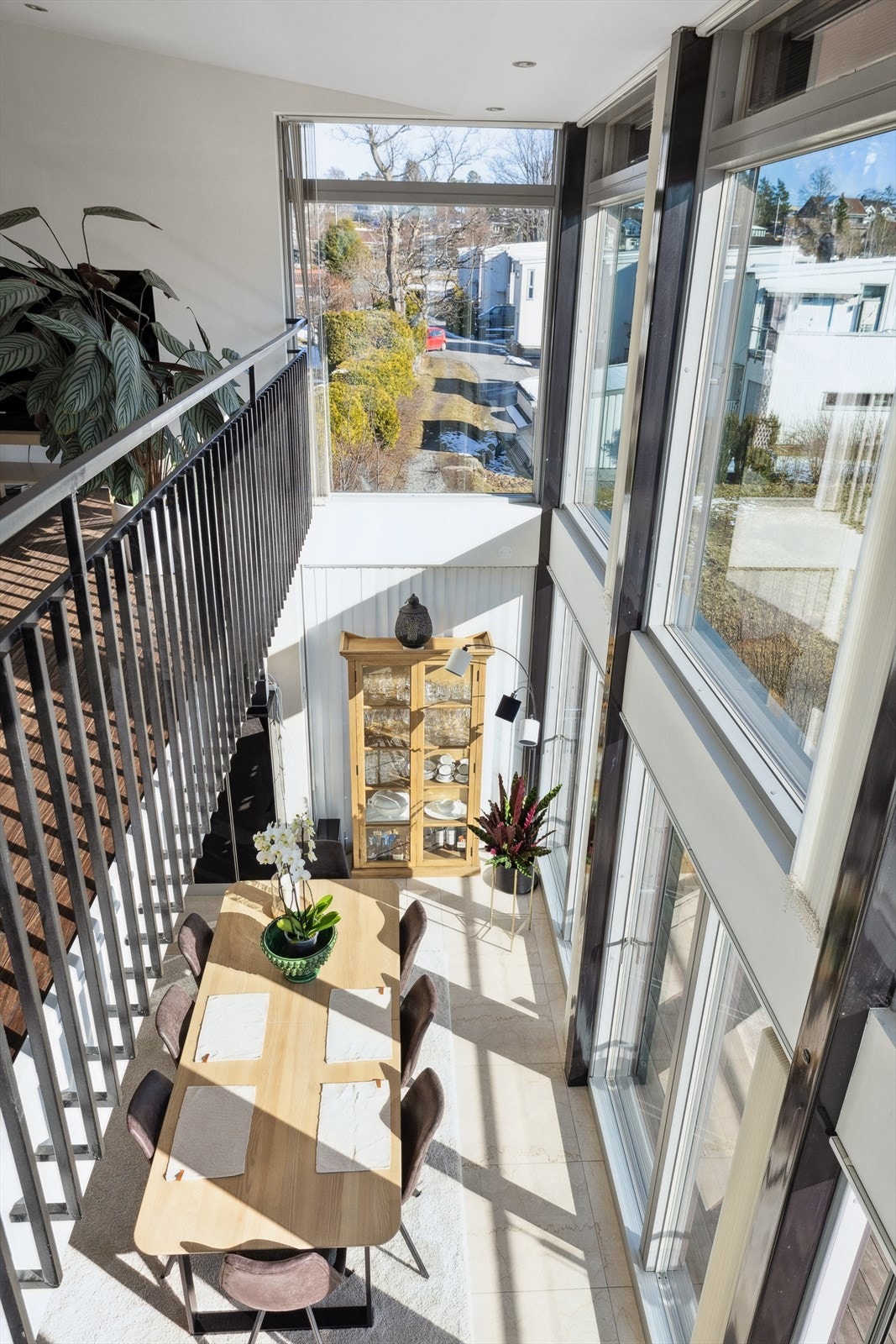 God takhøyde mellom kjøkken og stue Galleribilde