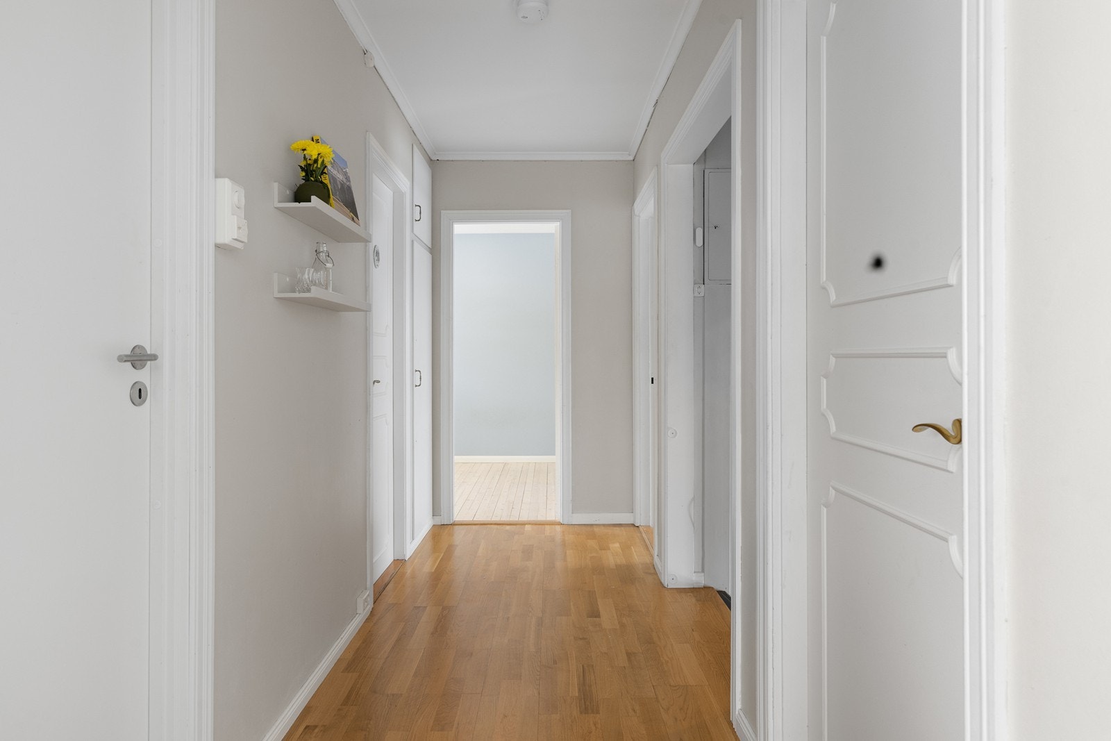 Soveromsgangen i hovedetg. Galleribilde