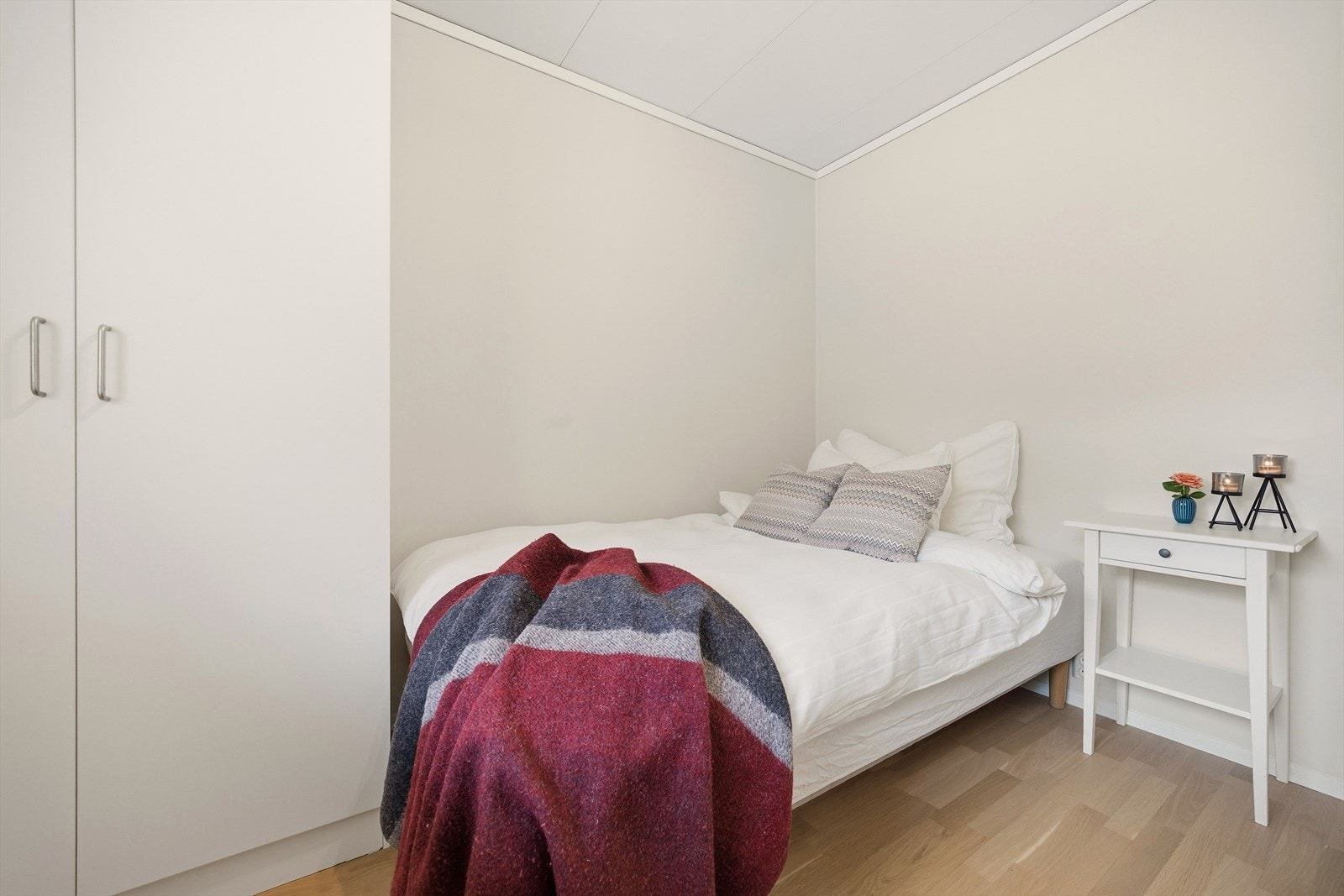 Soverommet passer perfekt som gjesterom eller kontor Galleribilde