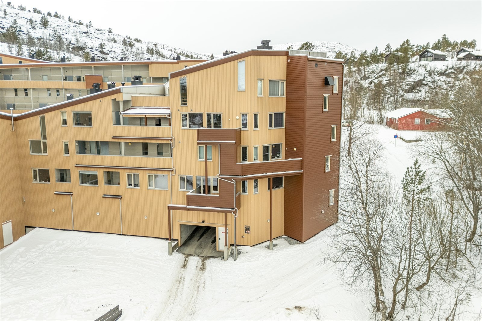 Parkering i oppvarmet parkeringsanlegg Galleribilde