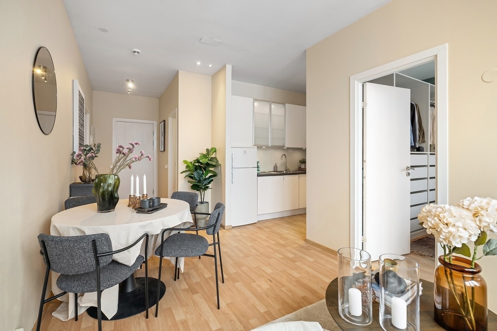 God planløsning med naturlige soner Galleribilde