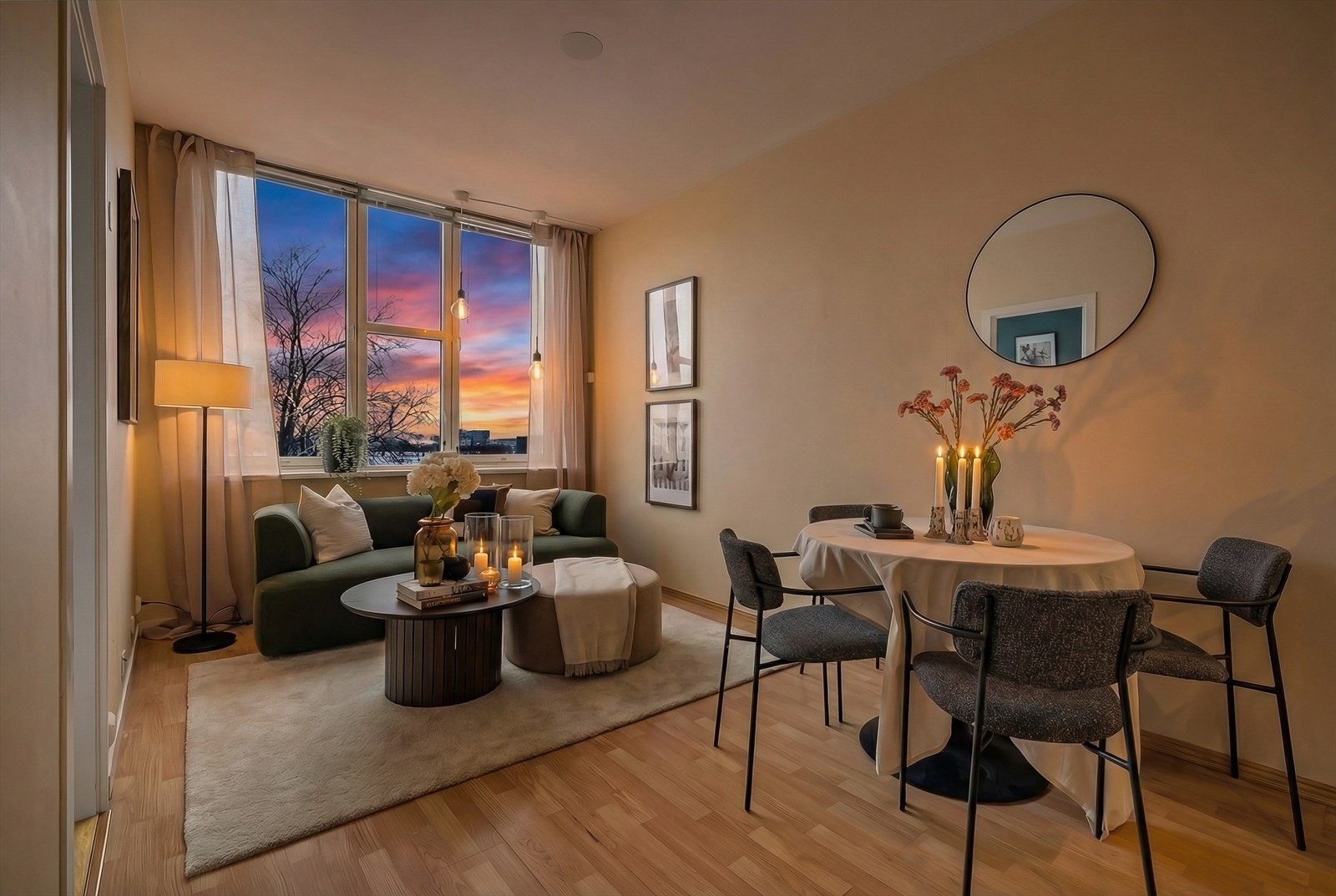 Høyt og fritt i 6.etg helt uten innsyn. Arealeffektiv planløsning med god takhøyde og store vindusflater som vender mot sørvest Galleribilde