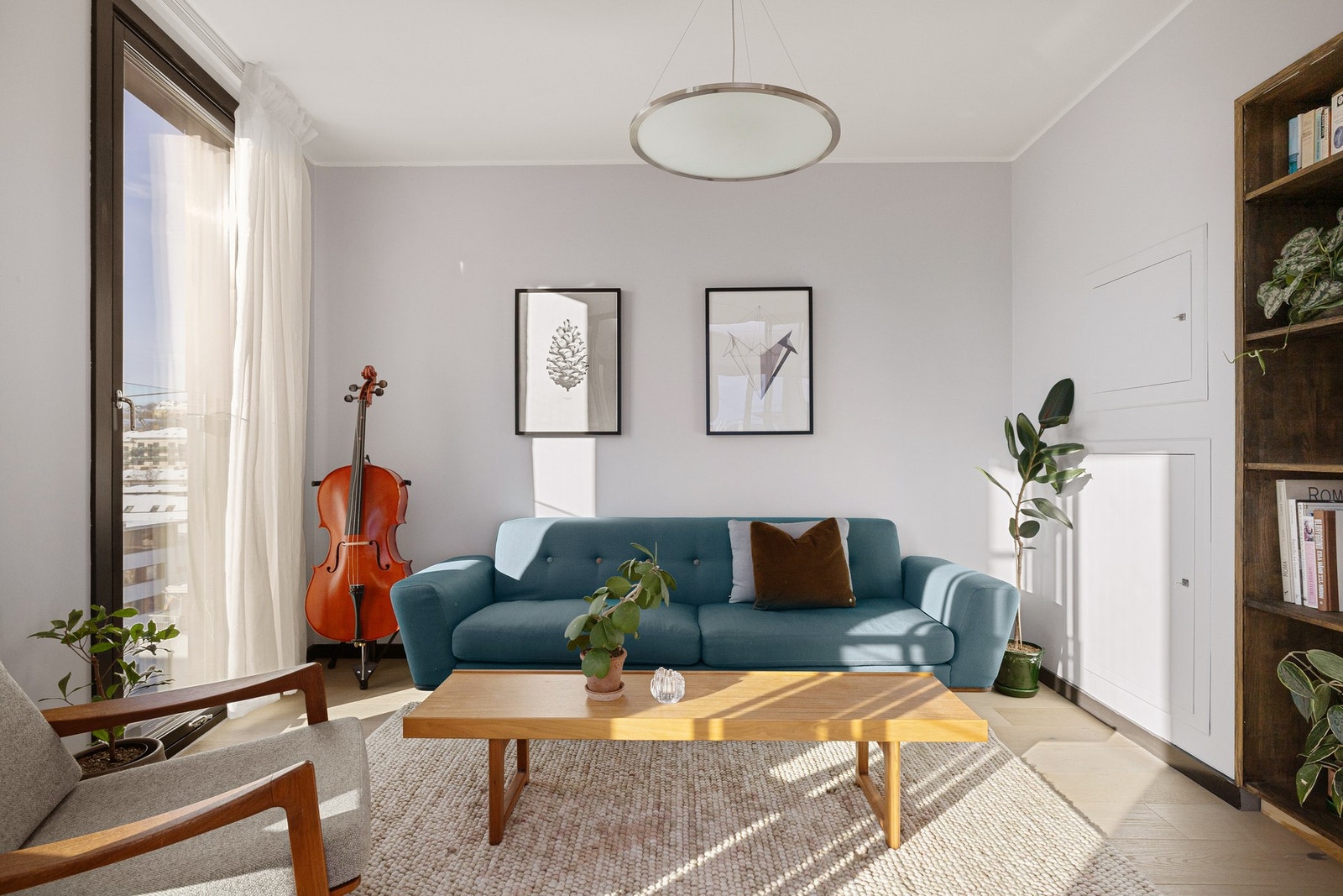 Både oppvarming med vannbåren gulvvarme og bredbånd fra Telia er inkludert i felleskostnadene. Galleribilde