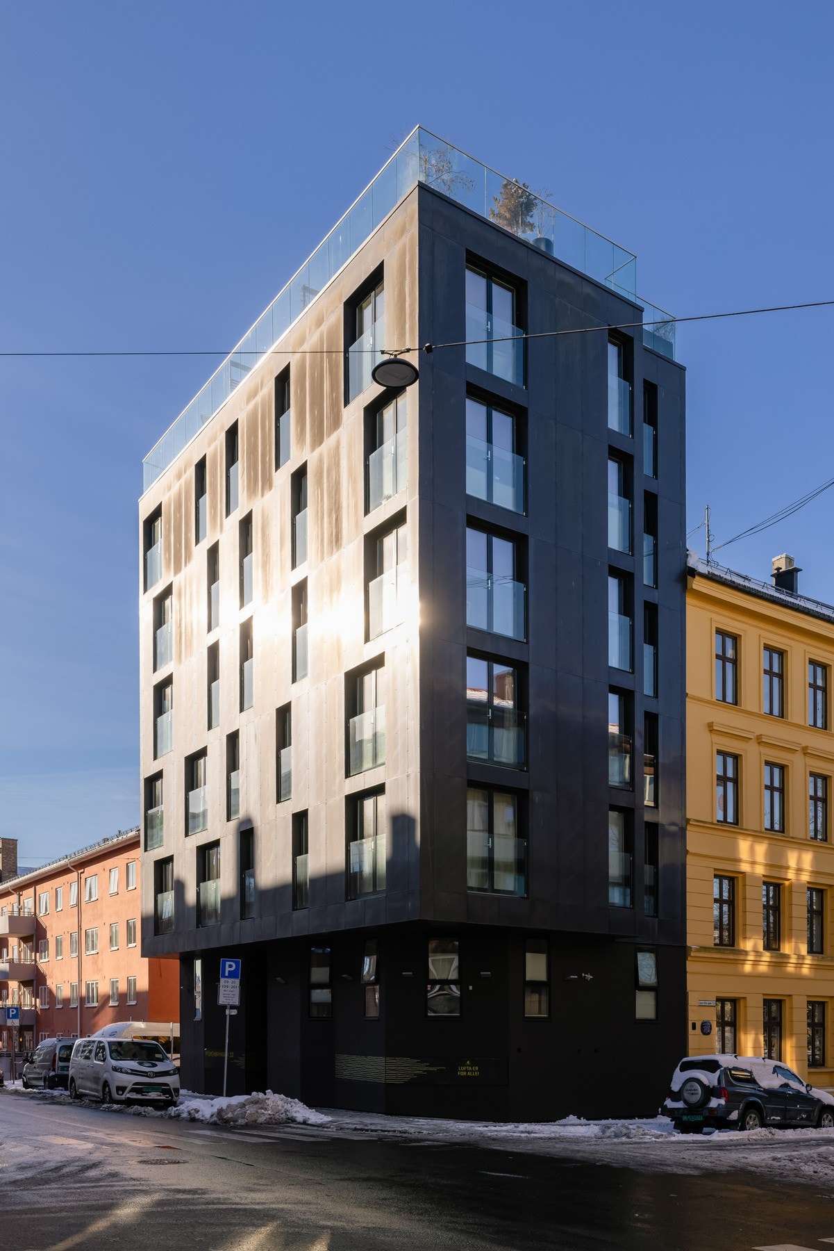 Her bor du fint og rolig til med idylliske Ilaparken som nærmeste nabo, samtidig som du bor sentrumsnært med kort avstand til alle fasiliteter. Galleribilde