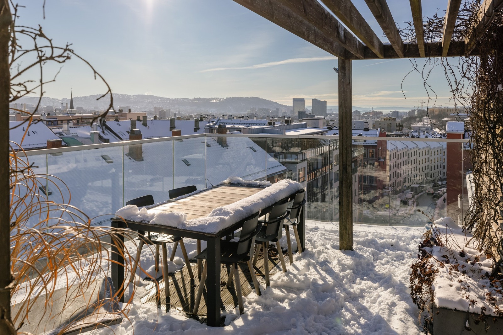 Her er det supre solforhold og fantastisk flott utsikt! Galleribilde