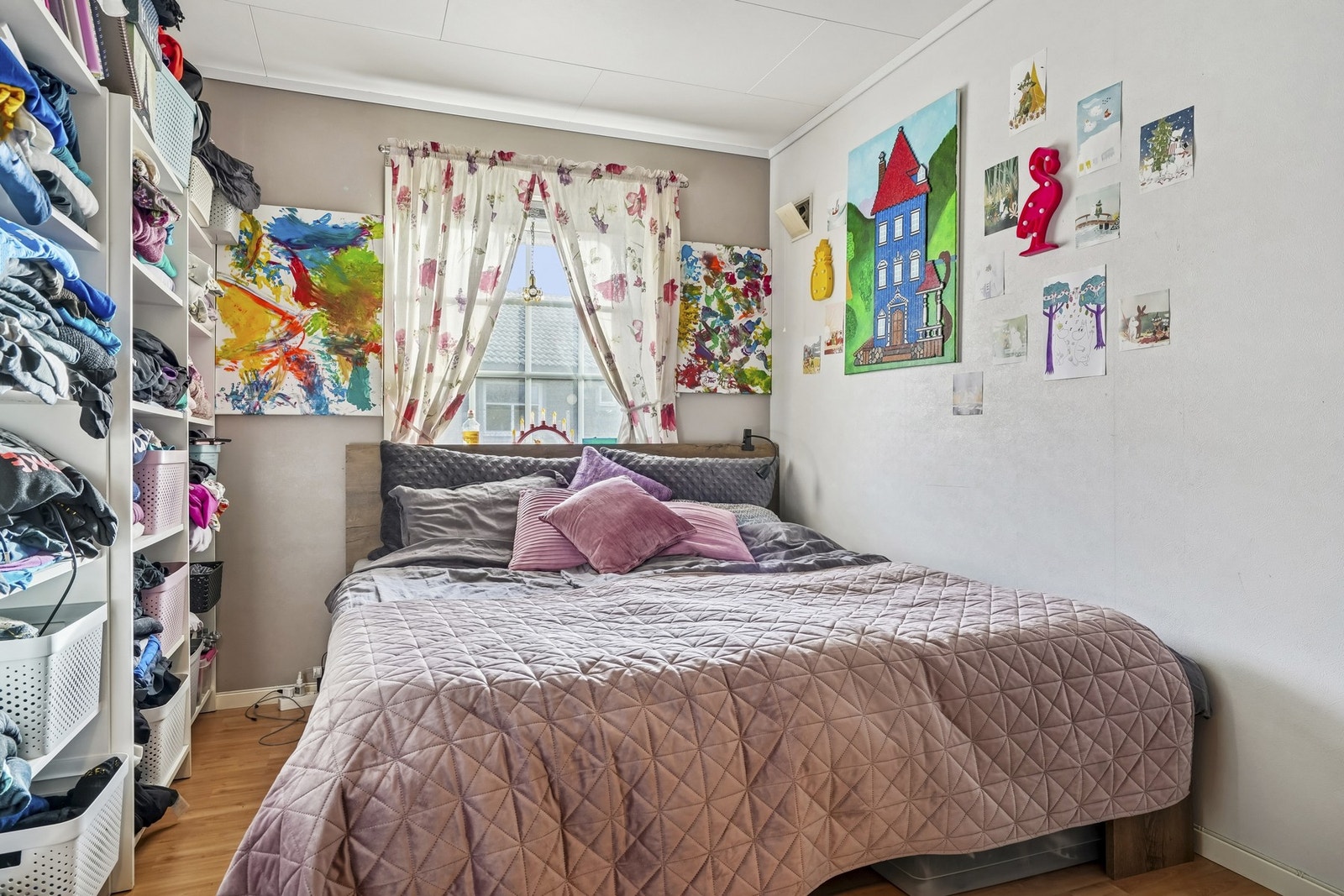 Det er to soverom i utleiedelen. Galleribilde