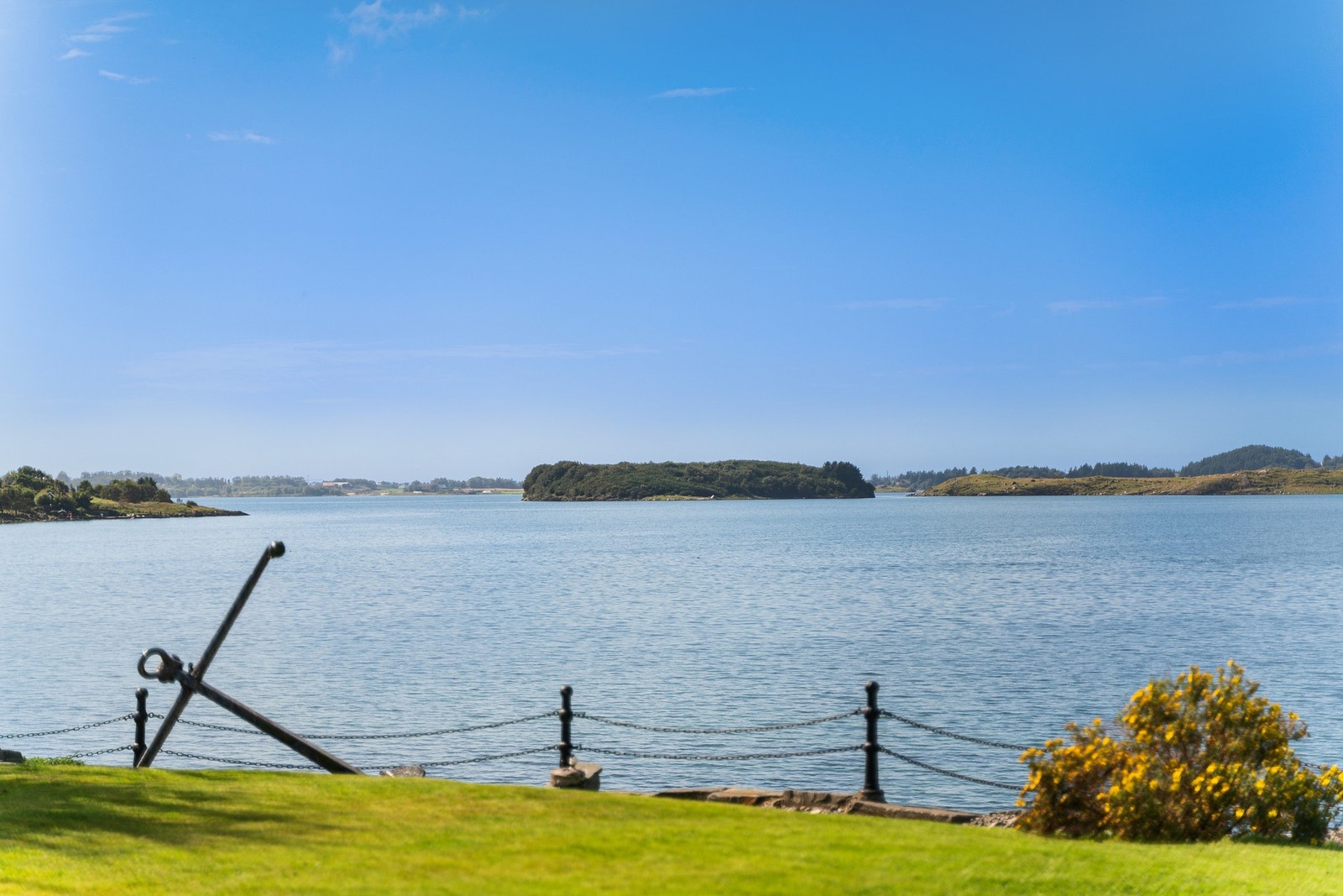 Nyt den spektakulære utsikten mot Hafrsfjord hele året. Galleribilde
