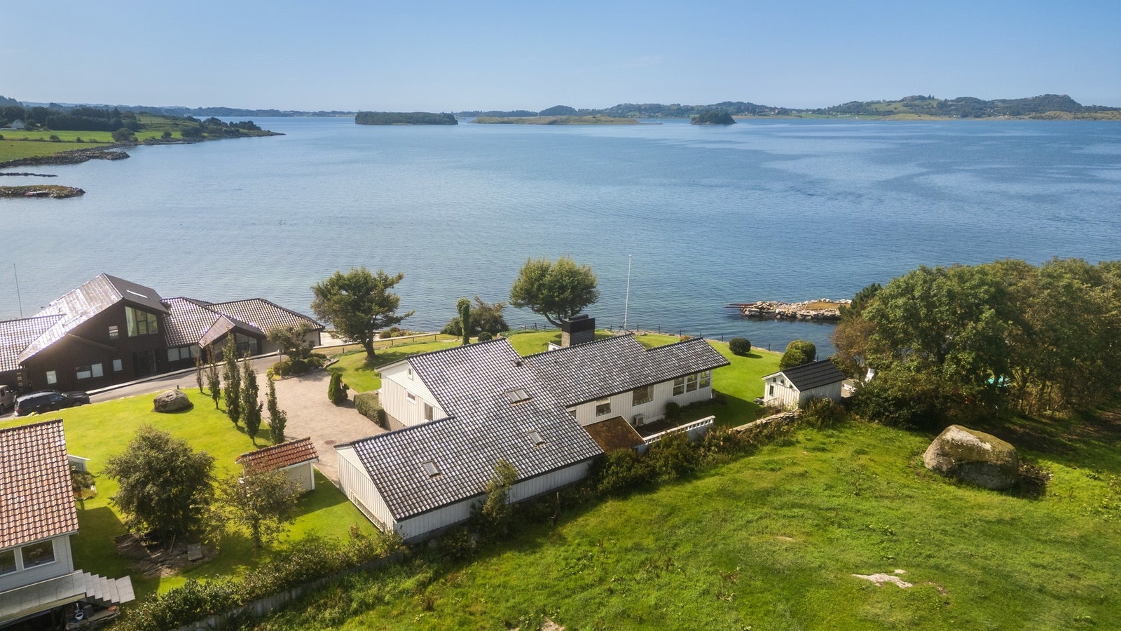 Her kombineres det beste fra to verdener, fredelige omgivelser og sentral beliggenhet. Galleribilde