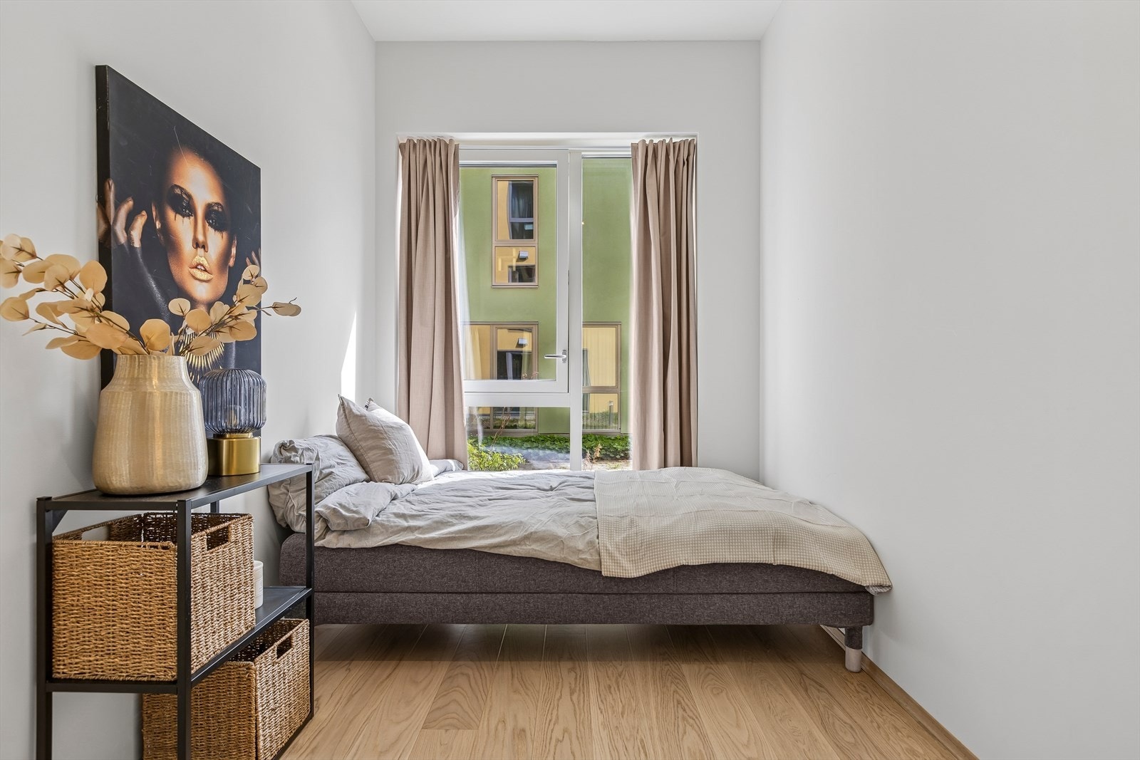 Soverom 2 måler 8 kvm. Galleribilde