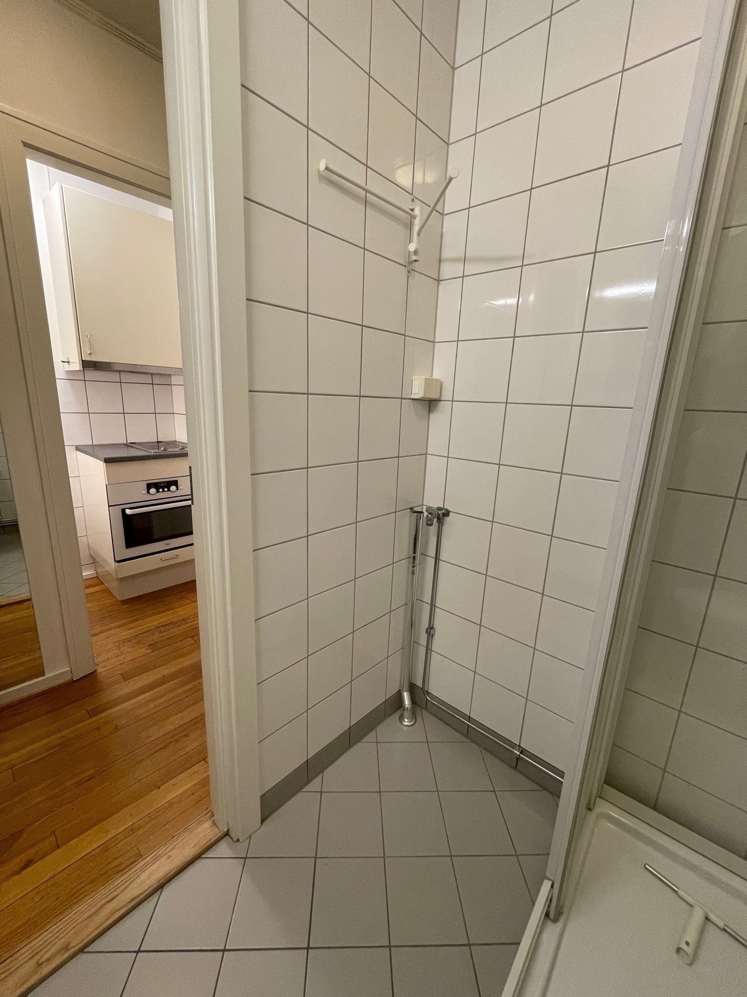 Opplegg vaskemaskin bad Galleribilde
