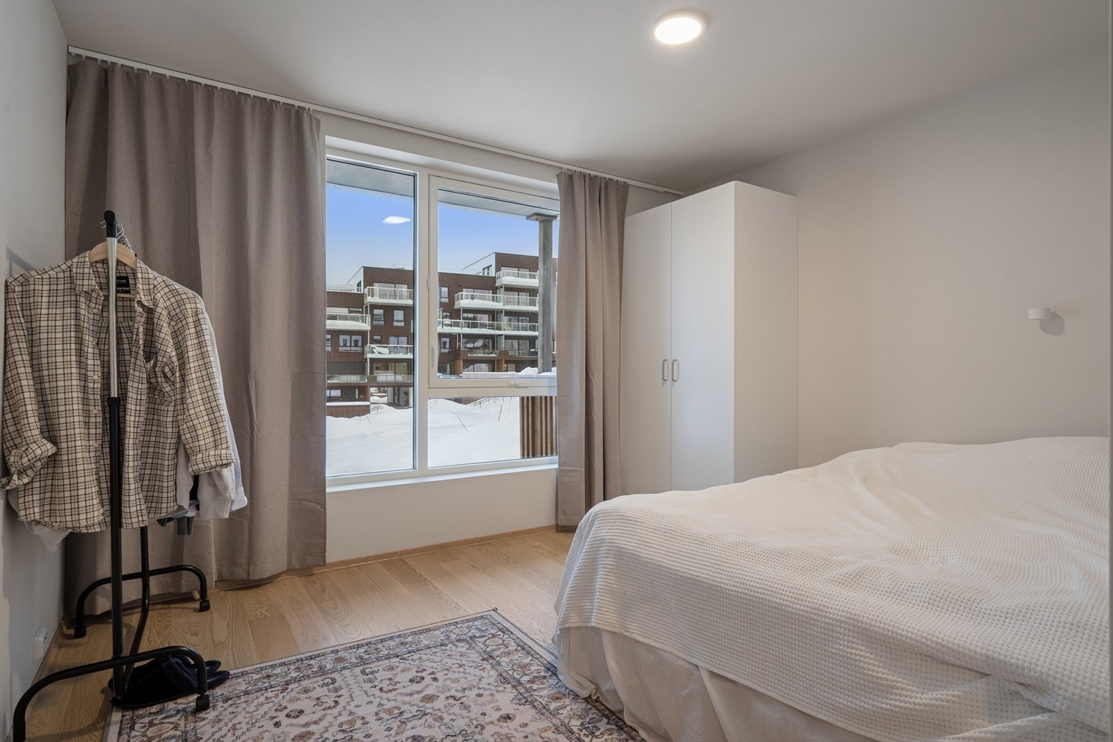 Leiligheten har totalt tre soverom. Galleribilde