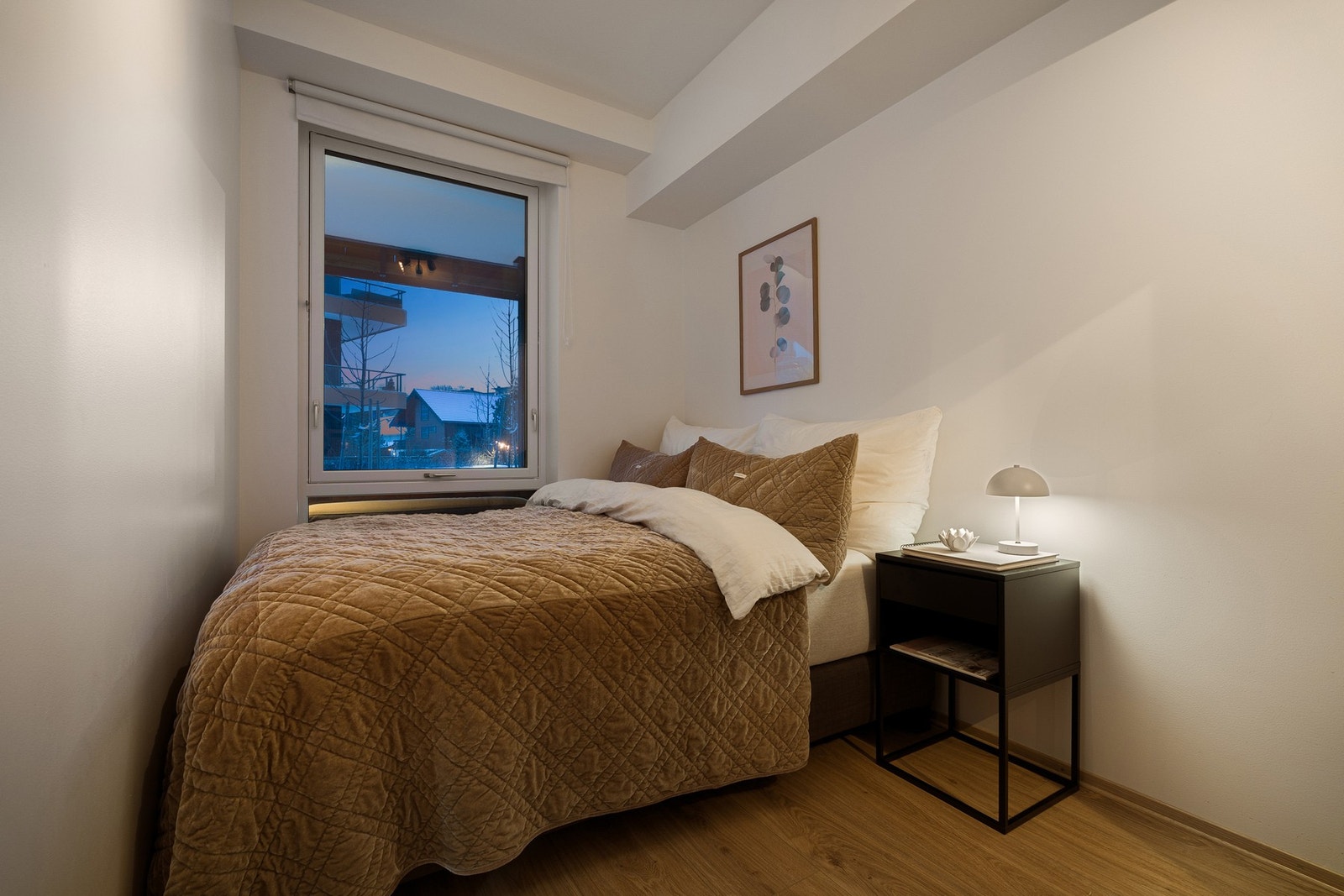 Soverommet ligger vendt mot rolige friområder. Galleribilde