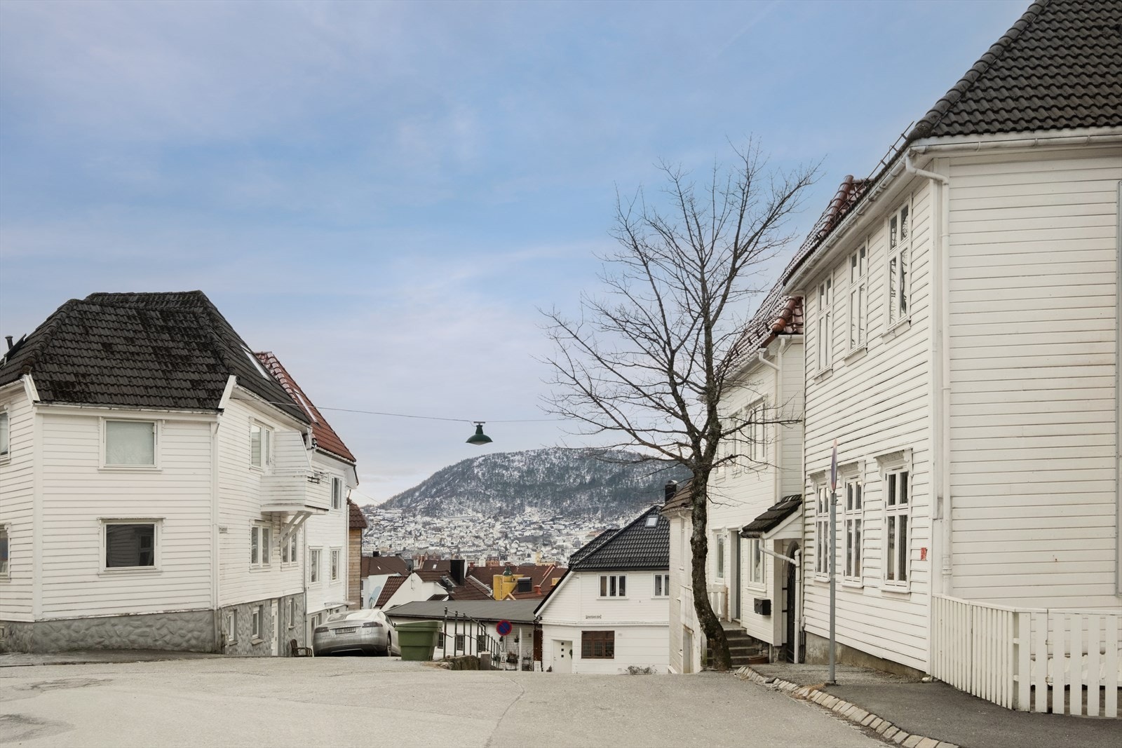 Koselig og sjarmerende gate med kort vei til det meste. Galleribilde