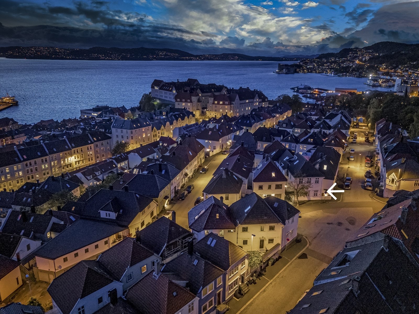 Husk visningspåmelding. Galleribilde