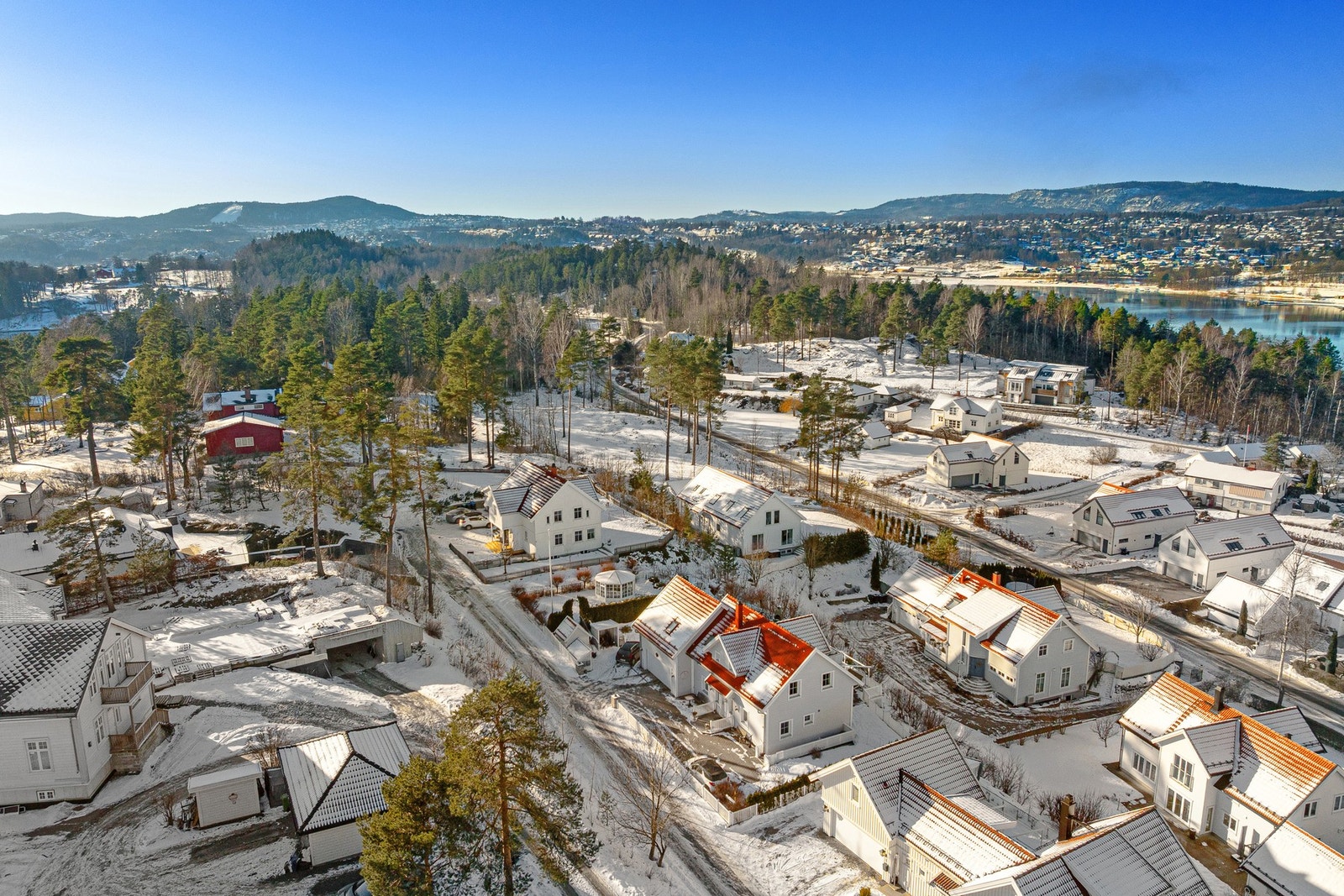 Konglungen byr på flotte rekreasjons og - tur muligheter, både på fine turstier og vakre landskap. Galleribilde