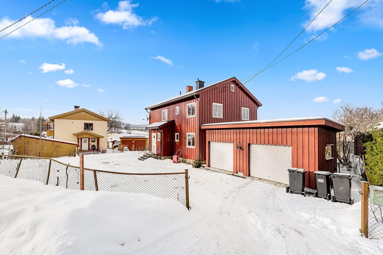 Velkommen til Dr. Jenssens vei 82 / Hel tomannsbolig med flott utsikt i stille blindvei! Galleribilde