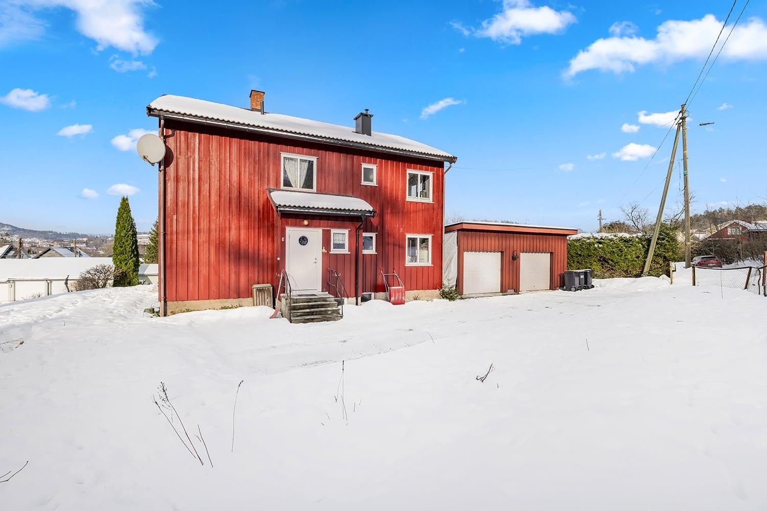 Velkommen til Dr. Jenssens vei 82 / Hel tomannsbolig med flott utsikt i stille blindvei! Galleribilde