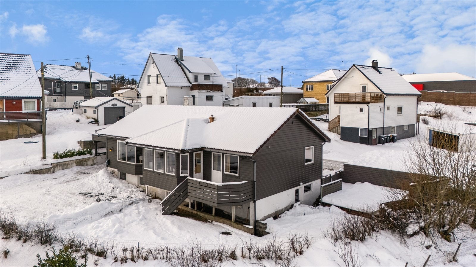 Velkommen til Bøvågvegen 12! - Foto: Mari Staveland Galleribilde