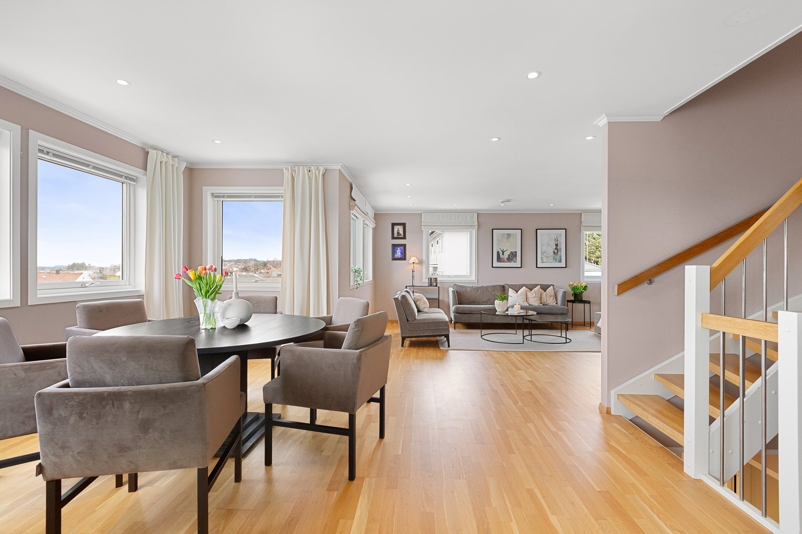 Videre opp til hjertet av boligen! Galleribilde