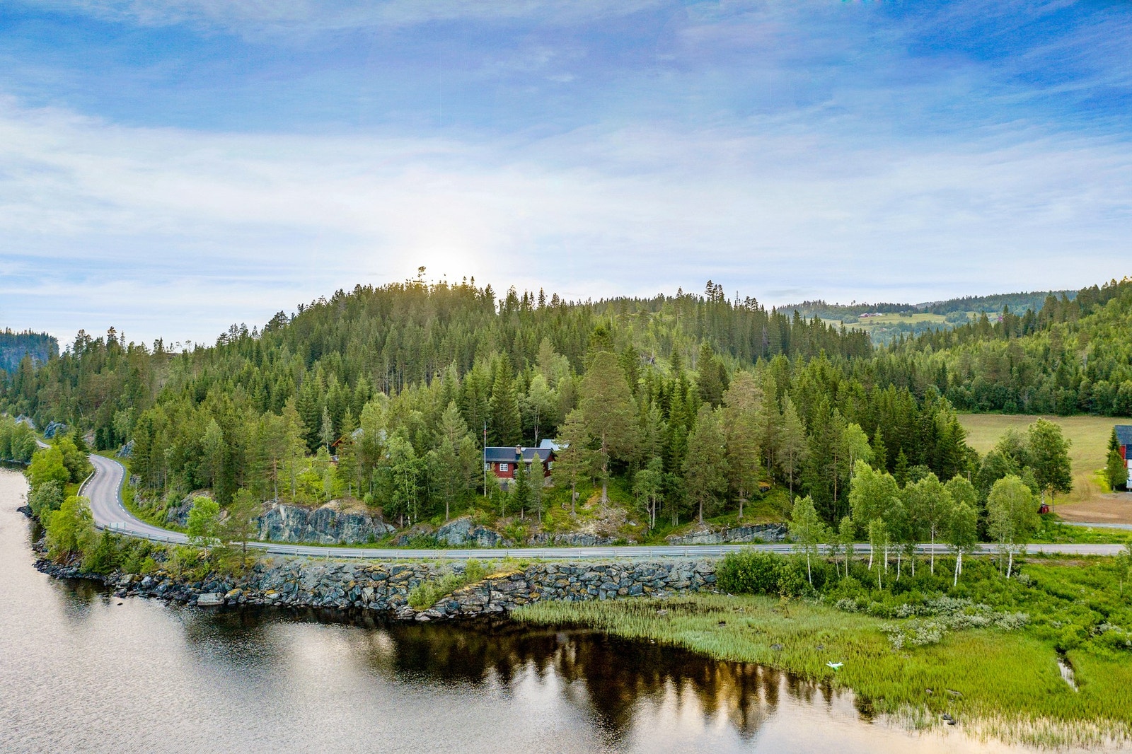 Bilder tatt fra forrige omsetning. Utsikt mot sjøen. Galleribilde