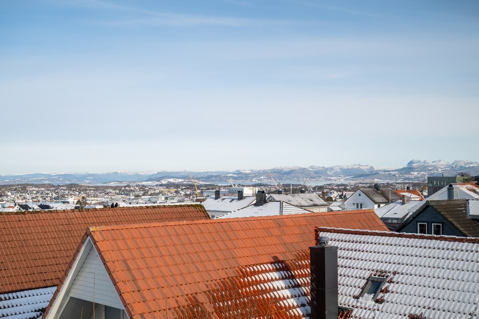 Fjordutsikt fra loftsetasjen. Galleribilde