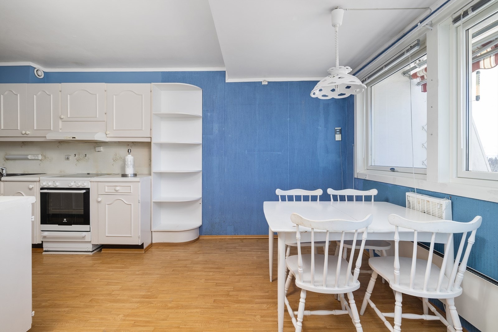 Dette er en romslig leilighet på 96 m² med en god og funksjonell planløsning Galleribilde