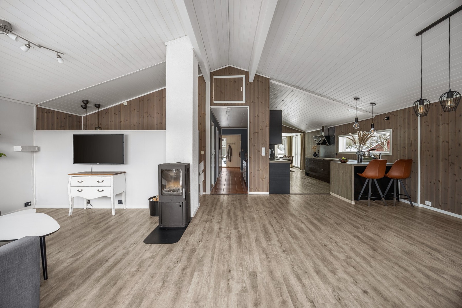 Det er oppvarming fra varmepumpe (2017), vedfyring og elektrisitet Galleribilde