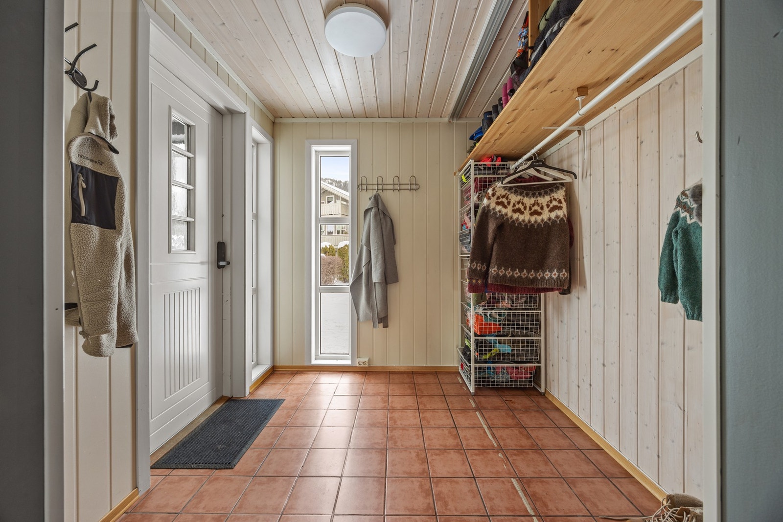 Entréen måler 4,5 kvm. Galleribilde