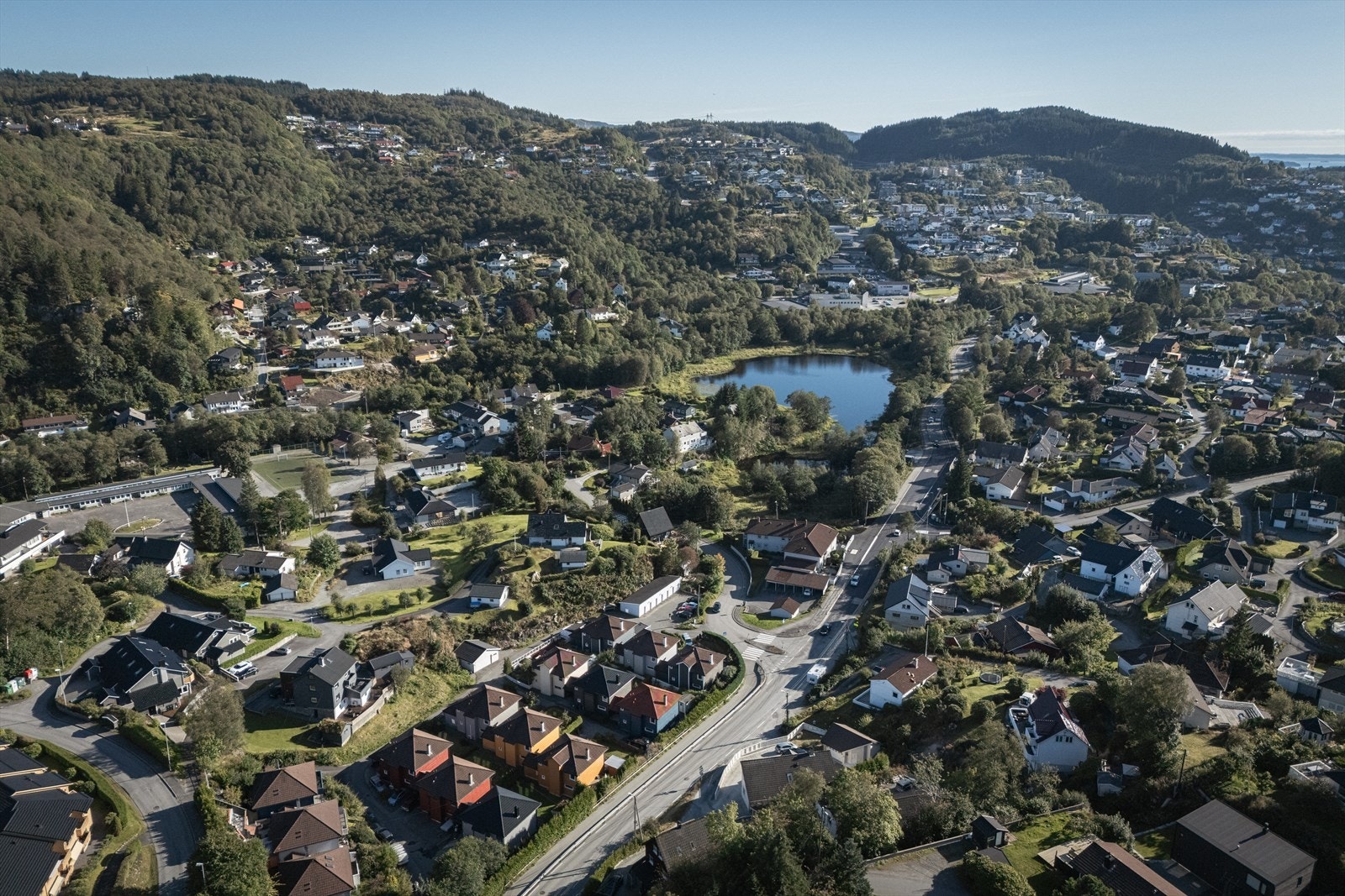 Flotte turmuligheter rett utenfor døren med Smøråsfjellet som nabo Galleribilde