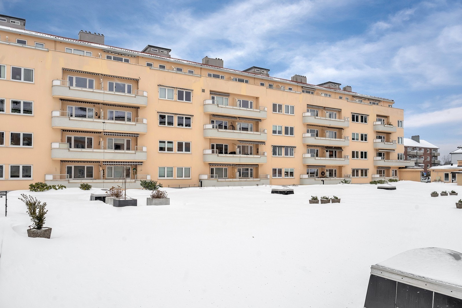 Store fine fellesarealer Galleribilde