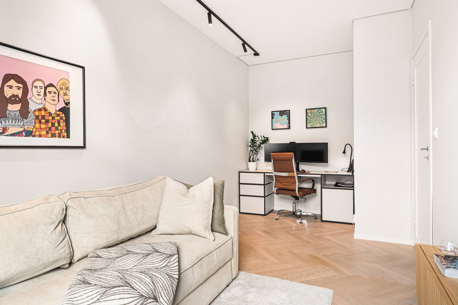 Eller kan man også selvsagt bruke det til hjemmekontor. Galleribilde