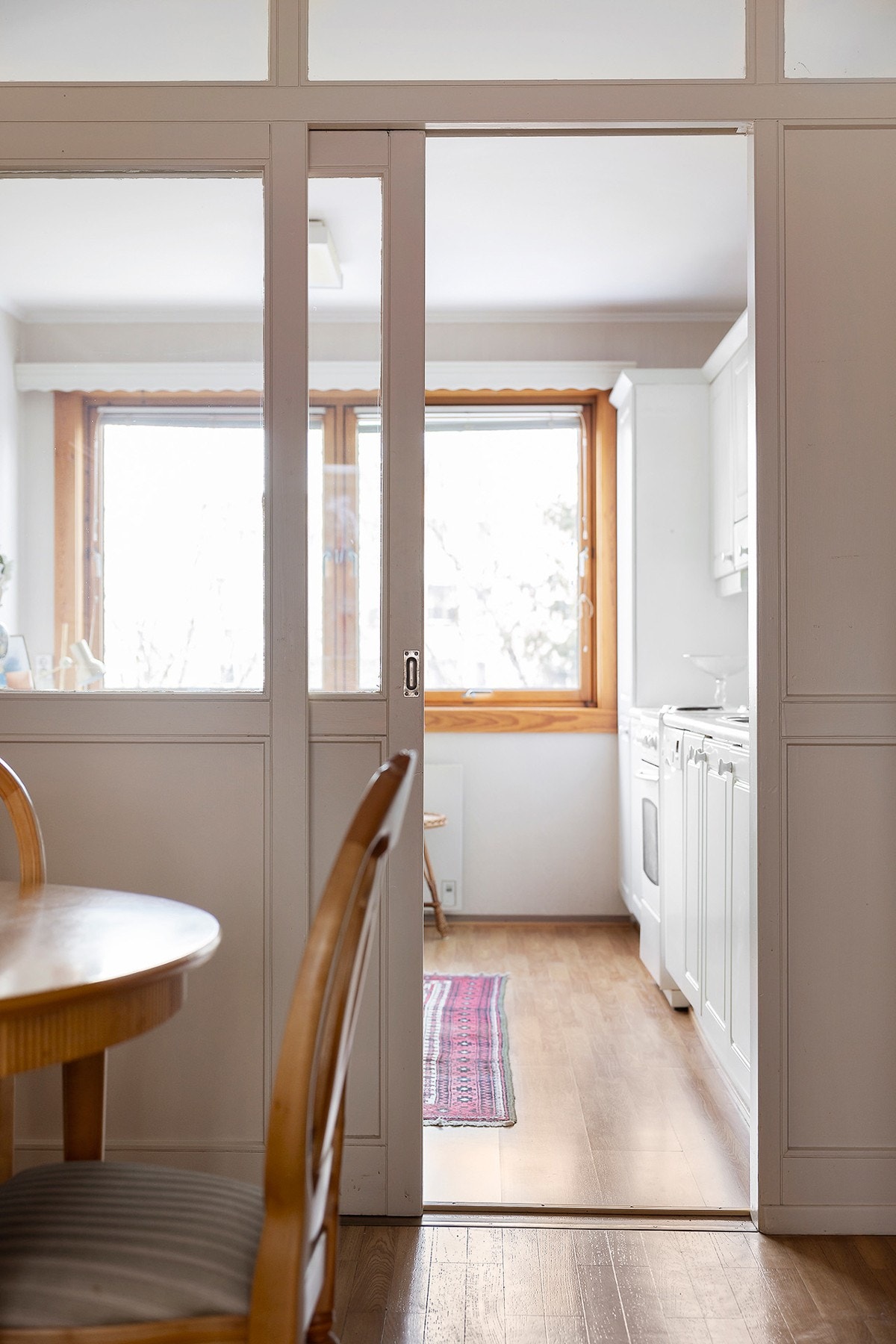 Det et flott naturlig lys i leiligheten. Galleribilde