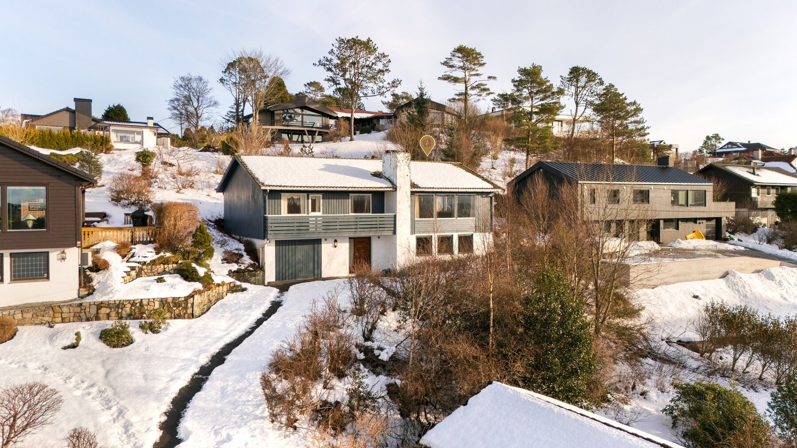 Velkommen til Austbøvegen 48- presentert av Leiv Helge Kaldheim v/Privatmegleren.
Foto: Panomax Studio Galleribilde