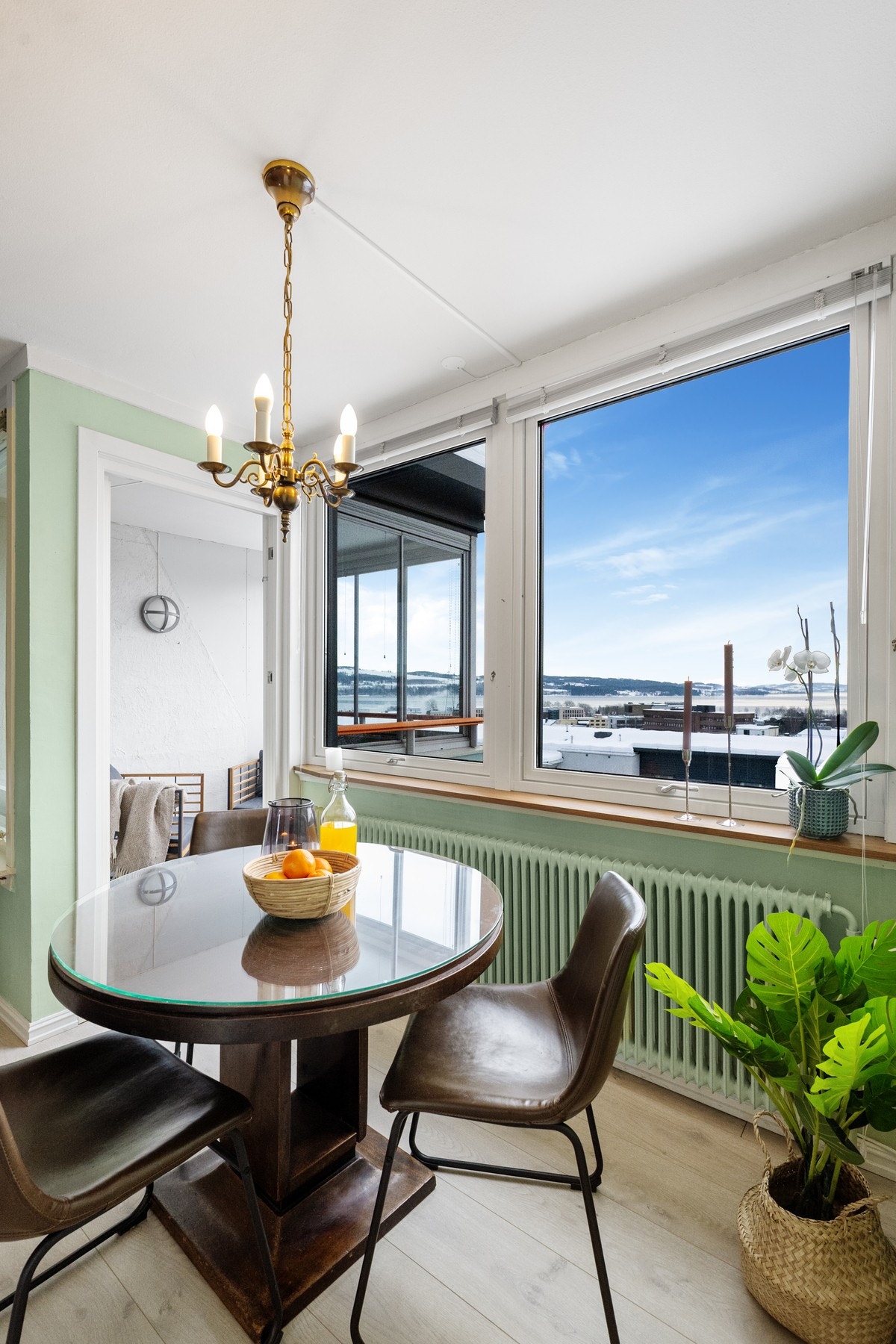 Spiseplass med flott utsikt. Galleribilde