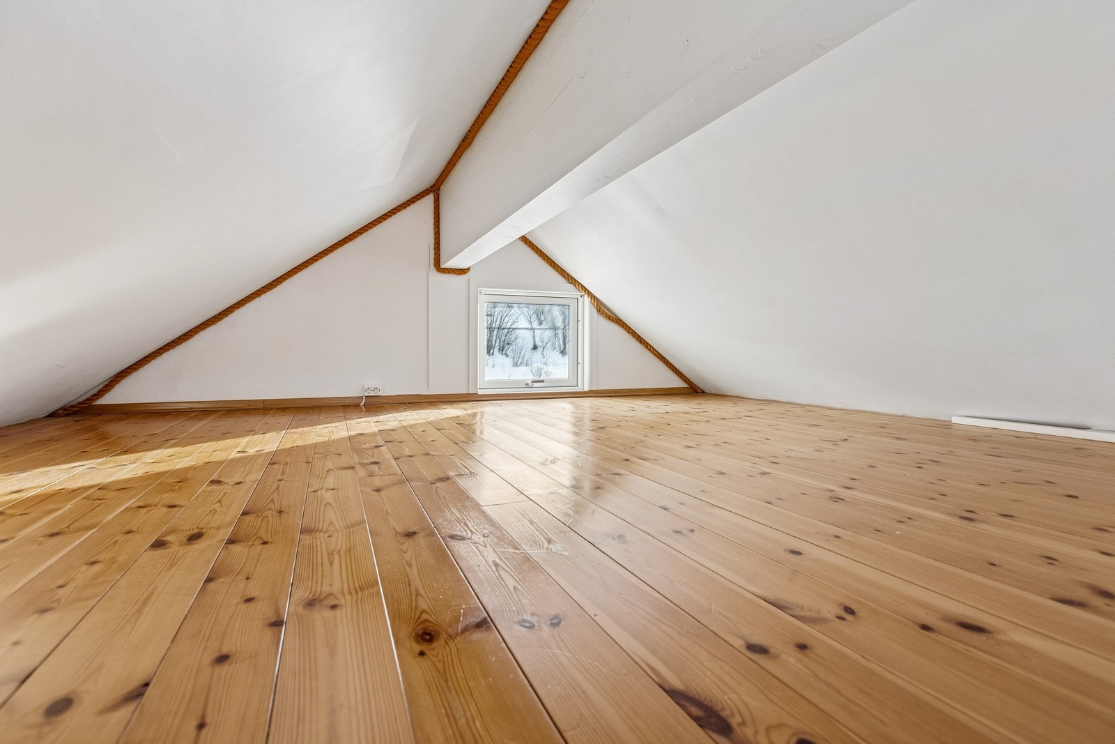 Hems med tilkomst fra stua Galleribilde