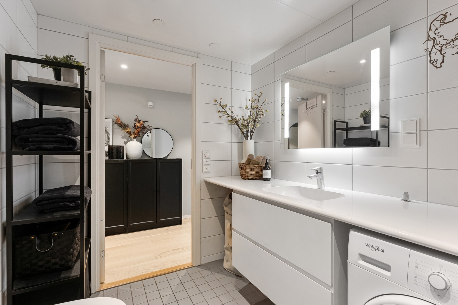 God plass til innredning og oppbevaring. Galleribilde