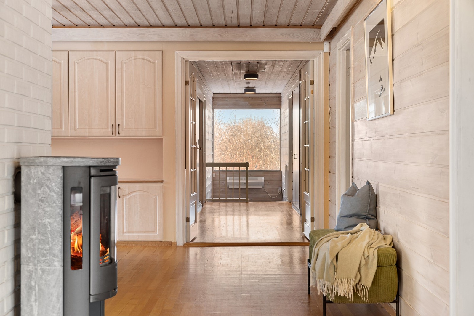 Vedovnen er fra 2017 og gir lun varme og god stemning. Galleribilde