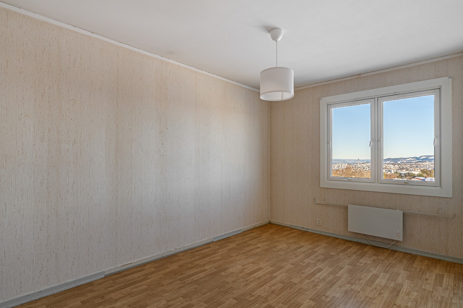 Hovedsoverom på 14 kvm. Galleribilde