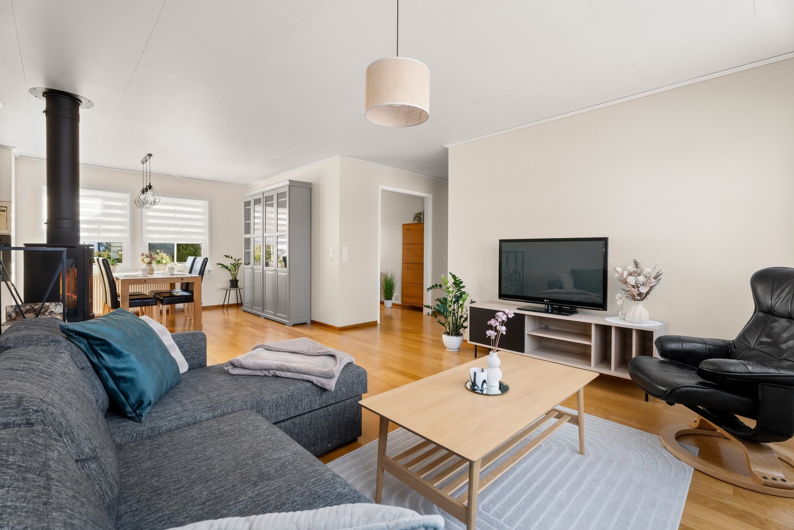 Boligen har alt på ett plan for en praktisk hverdag Galleribilde