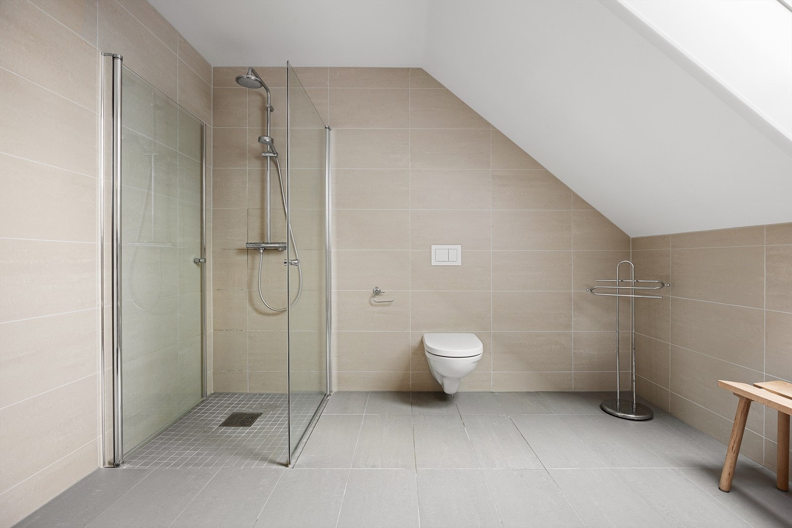 Bad i 2 etasje Galleribilde