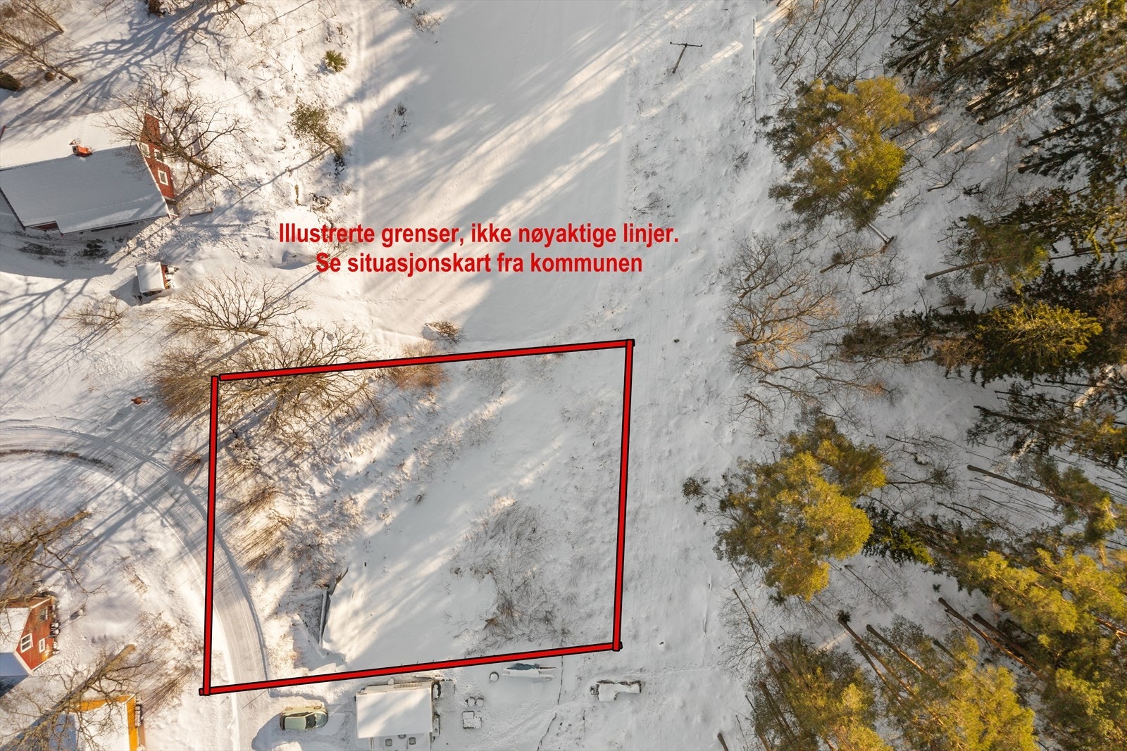 Illustrert grenser på dronebilde. Ikke nøyaktige mål. Se kommunekart for nøyaktige grenser Galleribilde