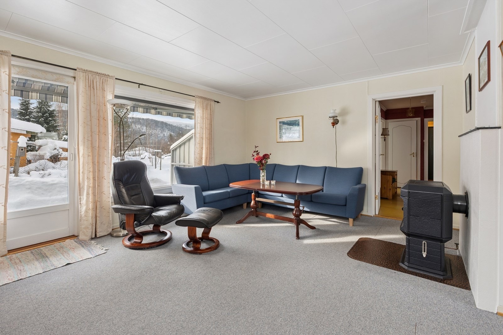 God plass til sofagruppe. Galleribilde